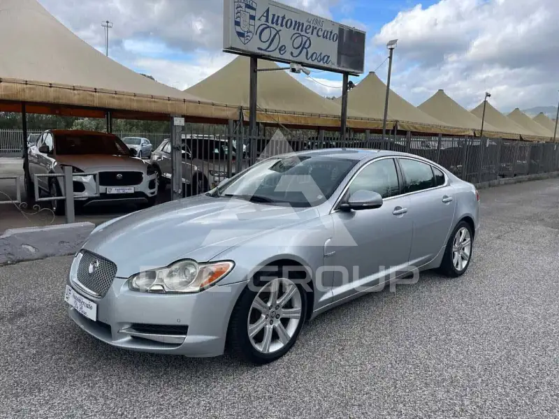 2010 Jaguar XF