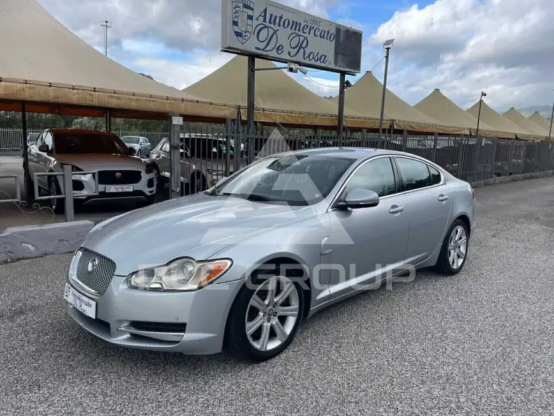 2010 Jaguar XF
