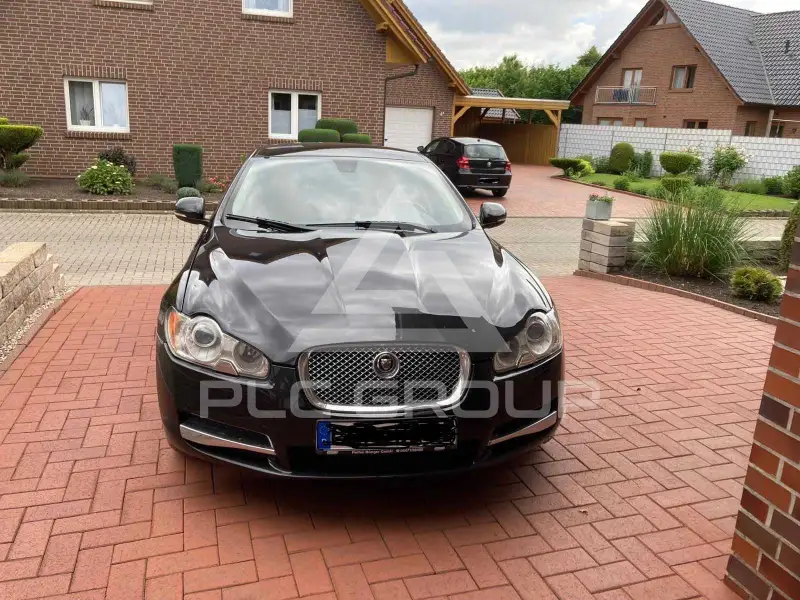 2010 Jaguar XF