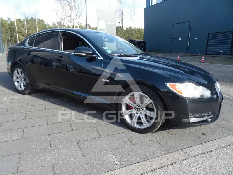 2010 Jaguar XF