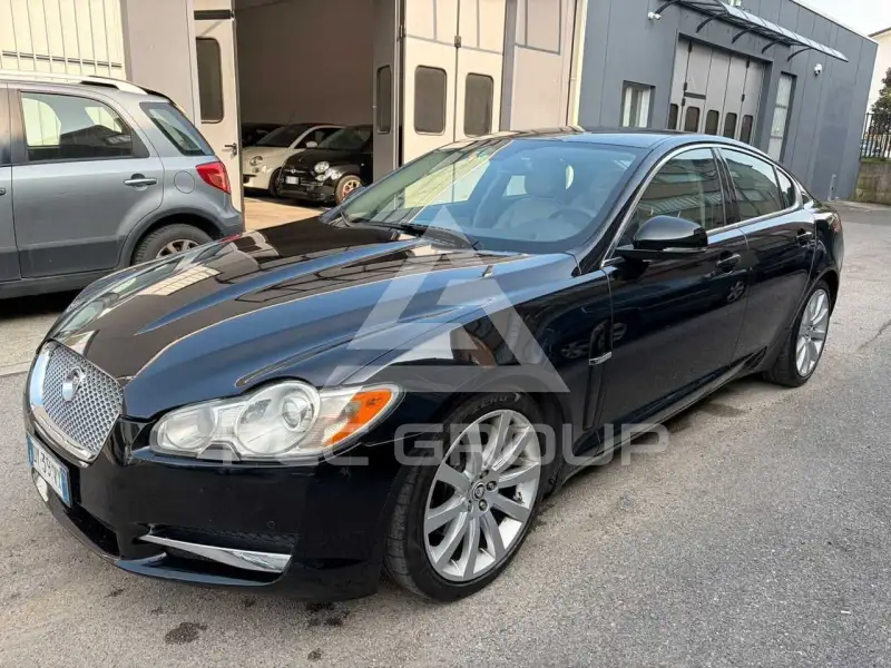 2010 Jaguar XF