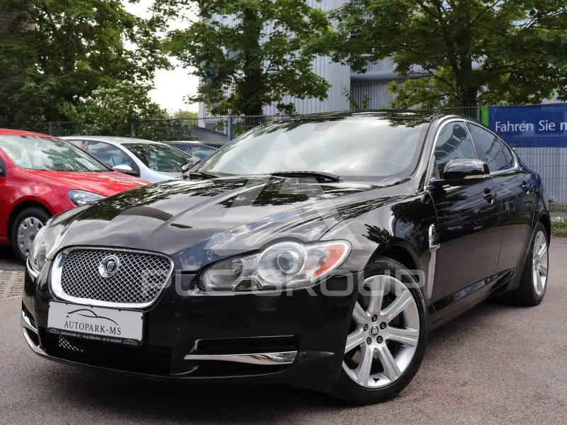 2010 Jaguar XF
