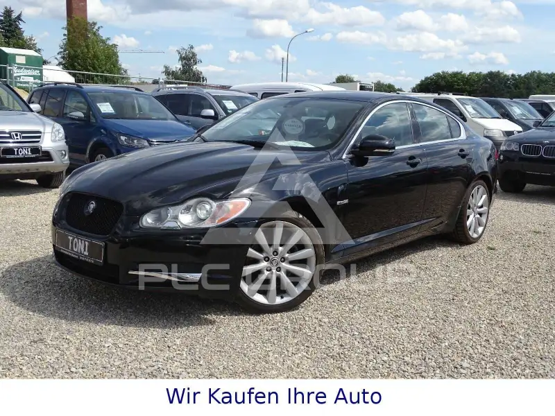 2010 Jaguar XF