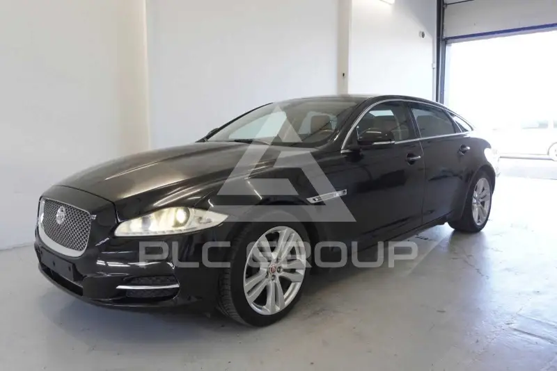 2010 Jaguar XJ