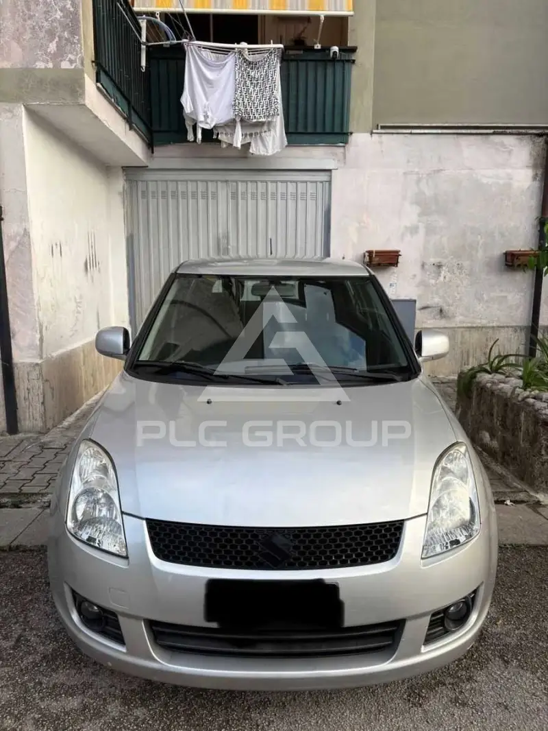 2010 Suzuki SWIFT
