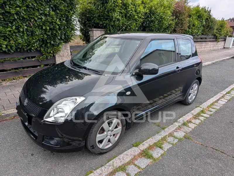 2010 Suzuki SWIFT