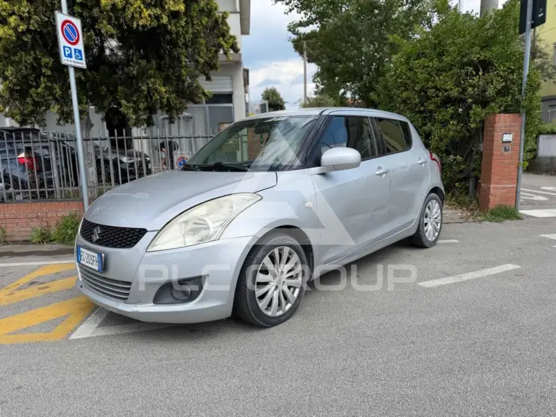 2010 Suzuki SWIFT