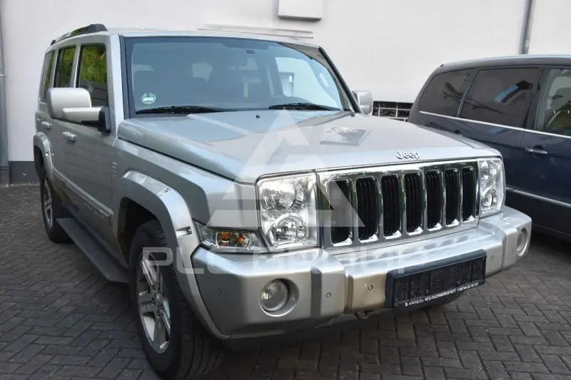 2010 Jeep COMANDER