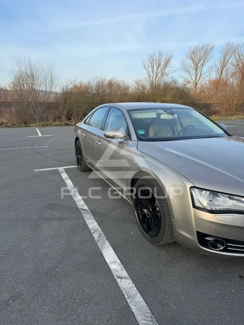 2010 Audi A8
