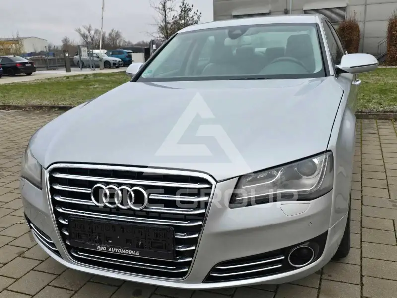 2010 Audi A8