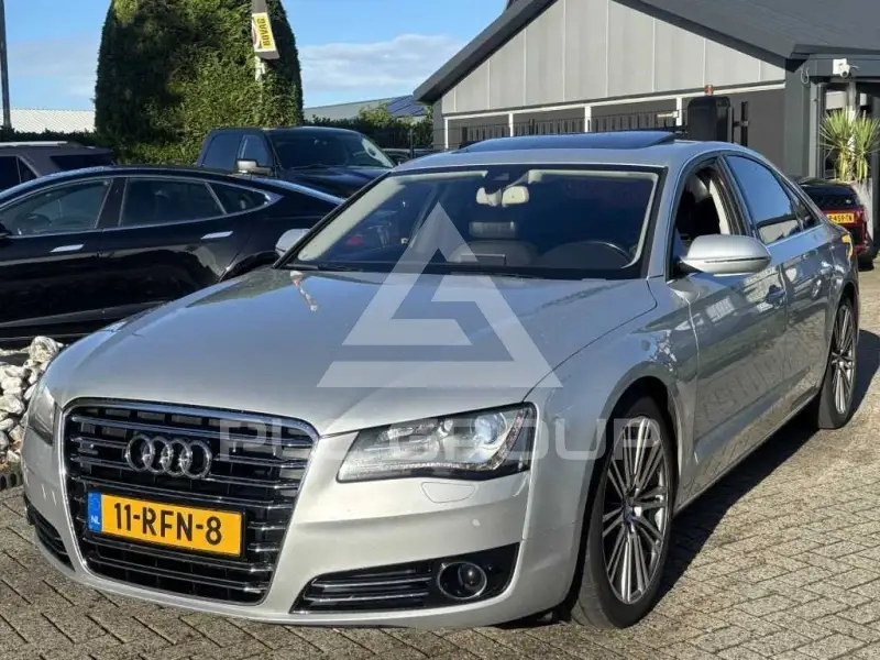 2010 Audi A8