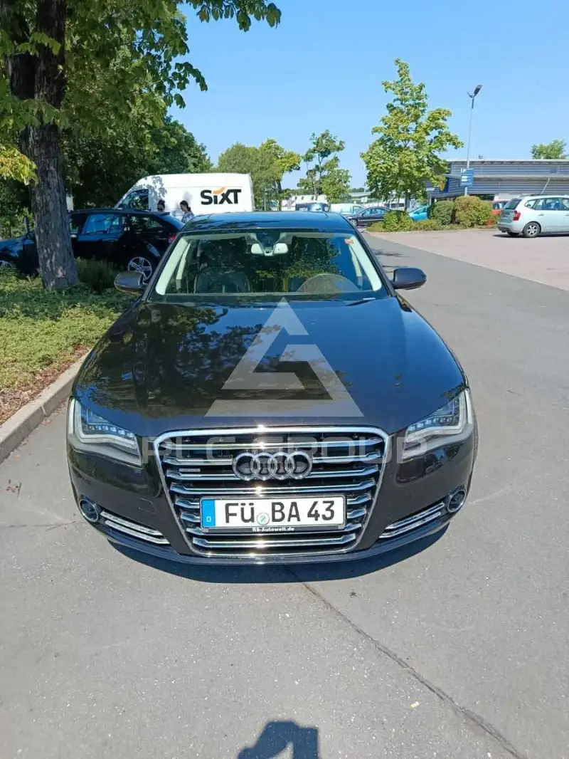 2010 Audi A8
