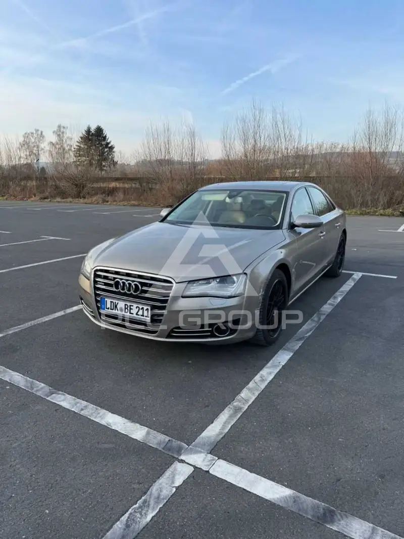 2010 Audi A8