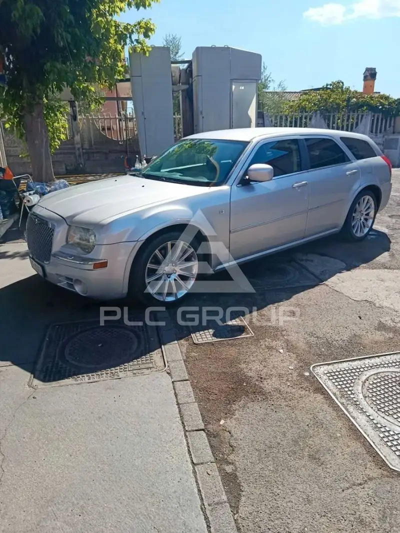 2010 Chrysler 300