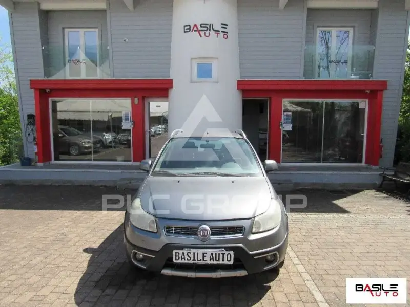 2010 Fiat Sedici