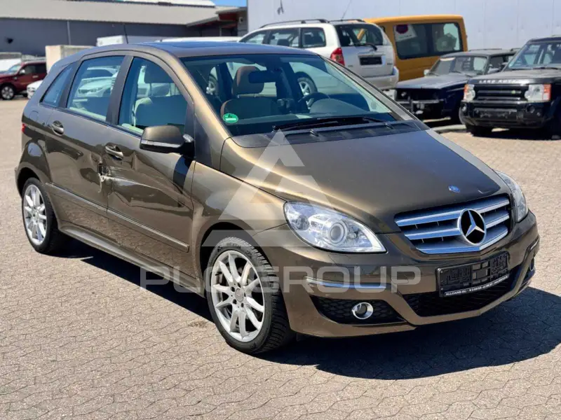 2010 Mercedes Benz B 200