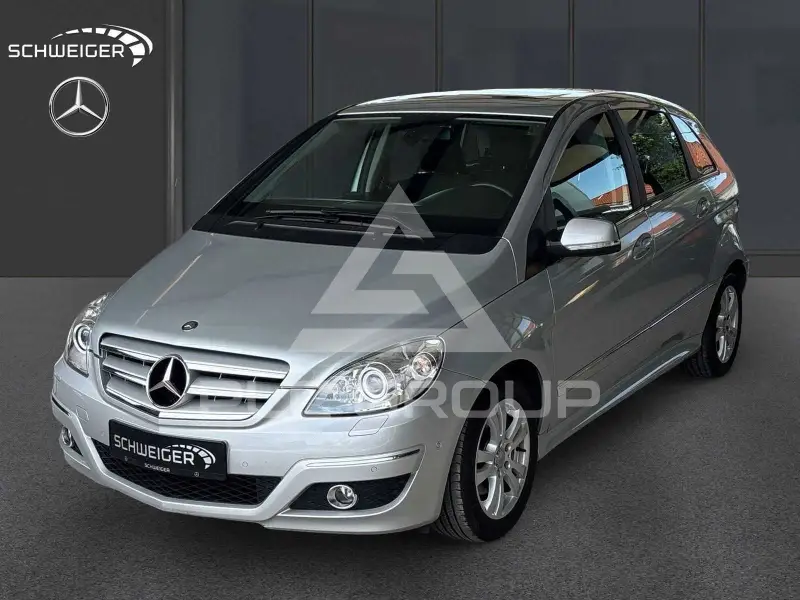 2010 Mercedes Benz B 200