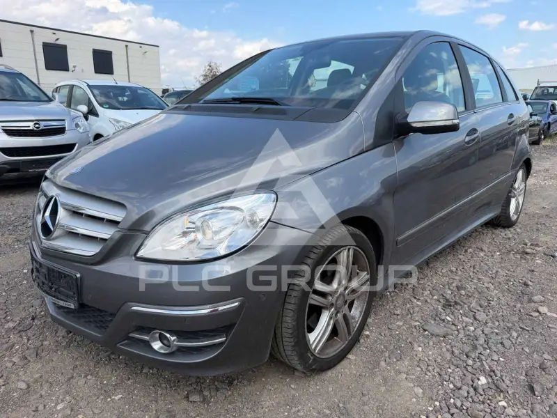 2010 Mercedes Benz B 200