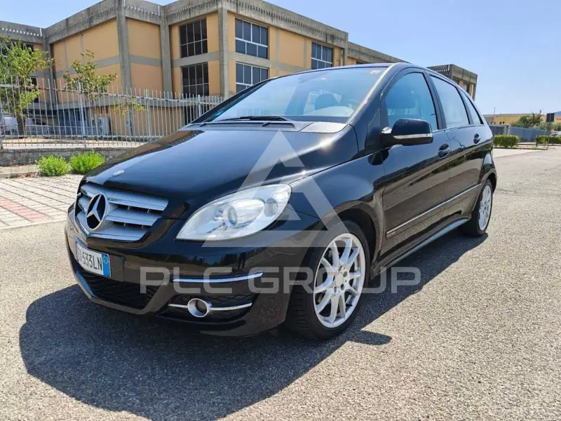 2010 Mercedes Benz B 200