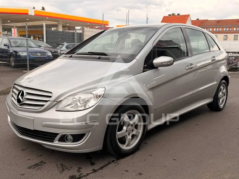 2010 Mercedes Benz B 200