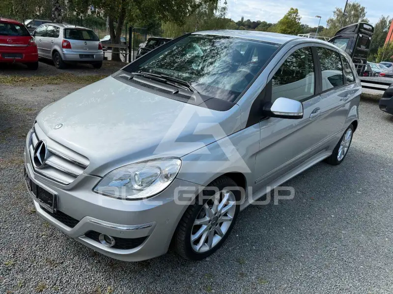 2010 Mercedes Benz B 200