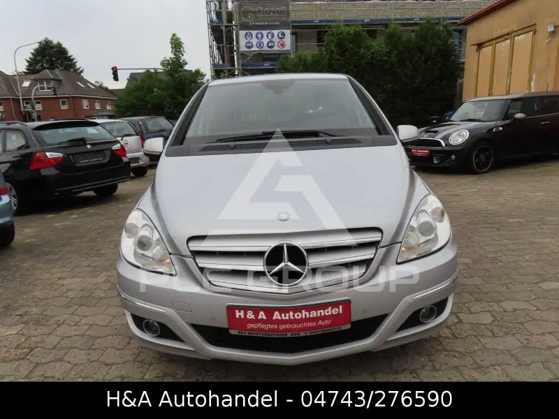 2010 Mercedes Benz B 200