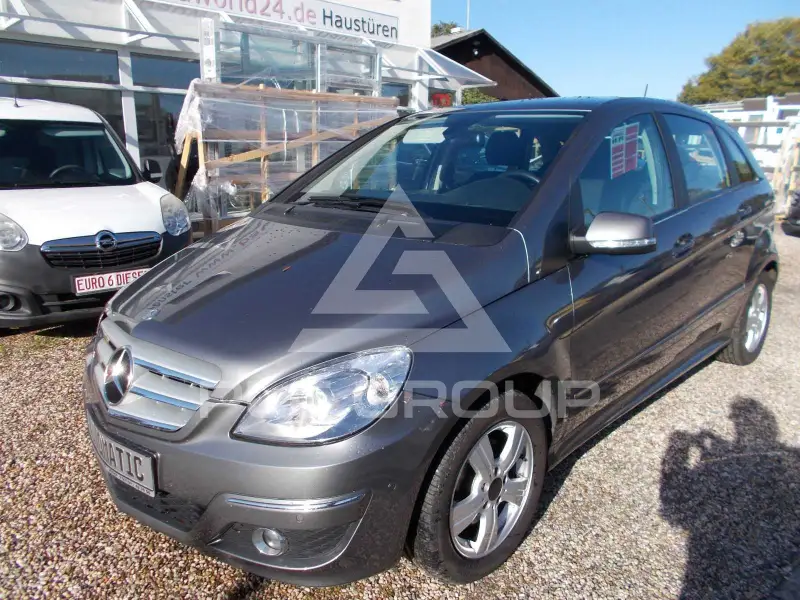 2010 Mercedes Benz B 200