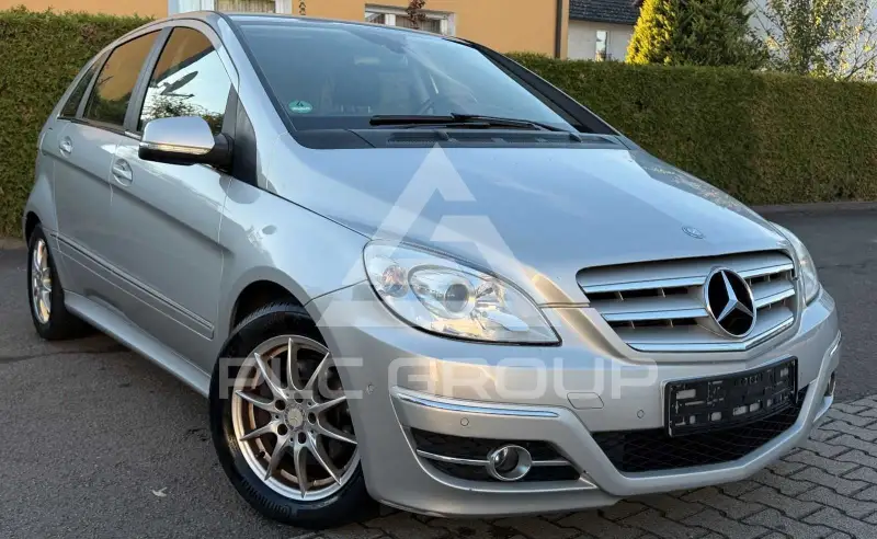 2010 Mercedes Benz B 200