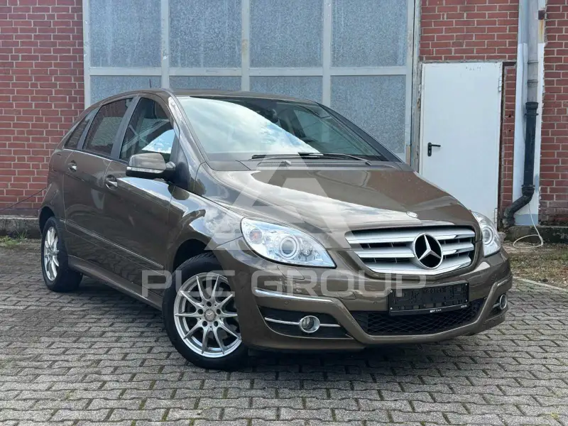 2010 Mercedes Benz B 200