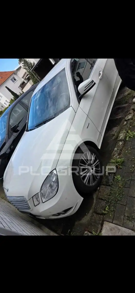 2010 Mercedes Benz 200