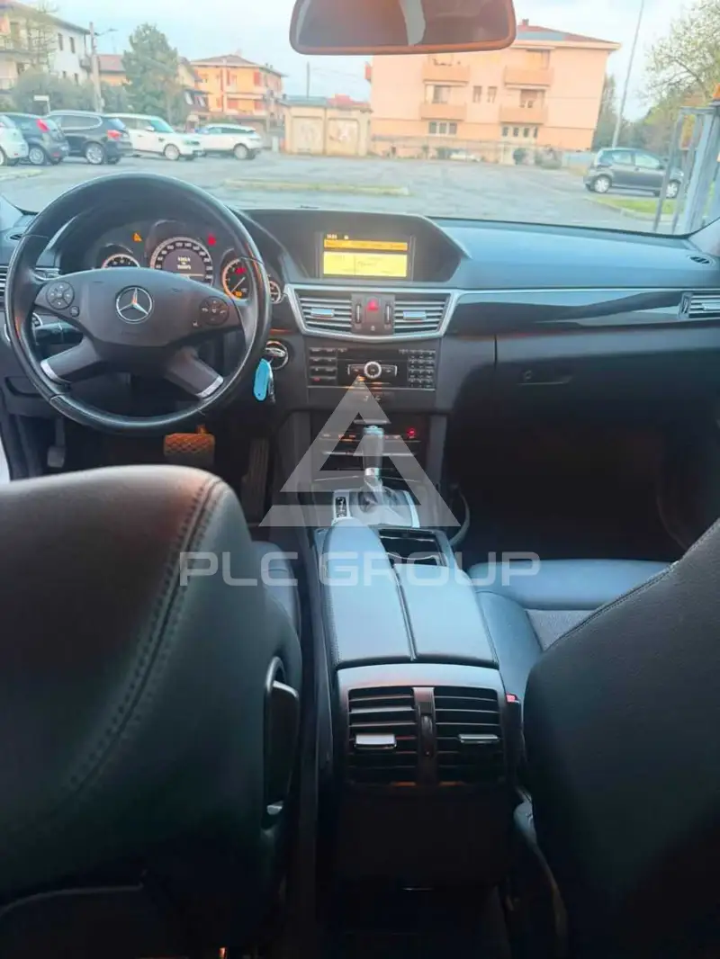 2010 Mercedes Benz E 250
