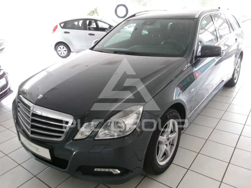 2010 Mercedes Benz E 250