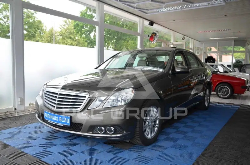 2010 Mercedes Benz E 250