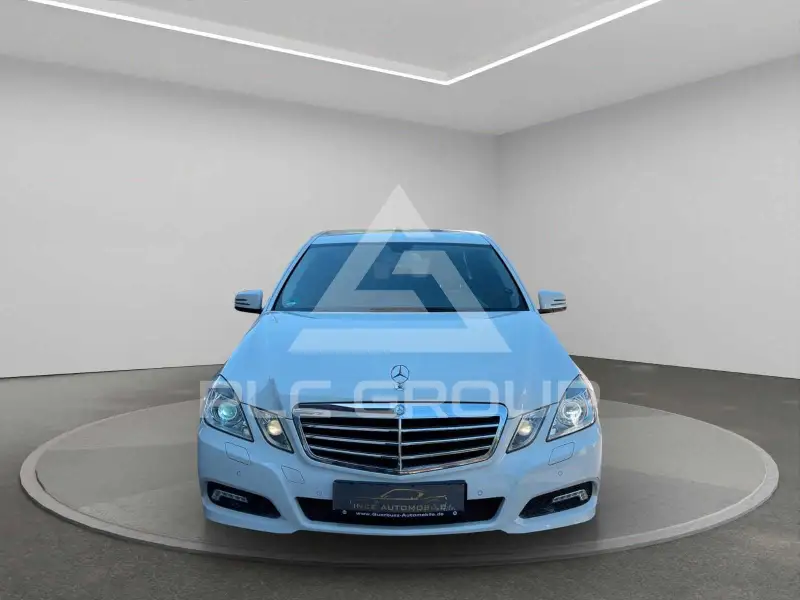 2010 Mercedes Benz E 250