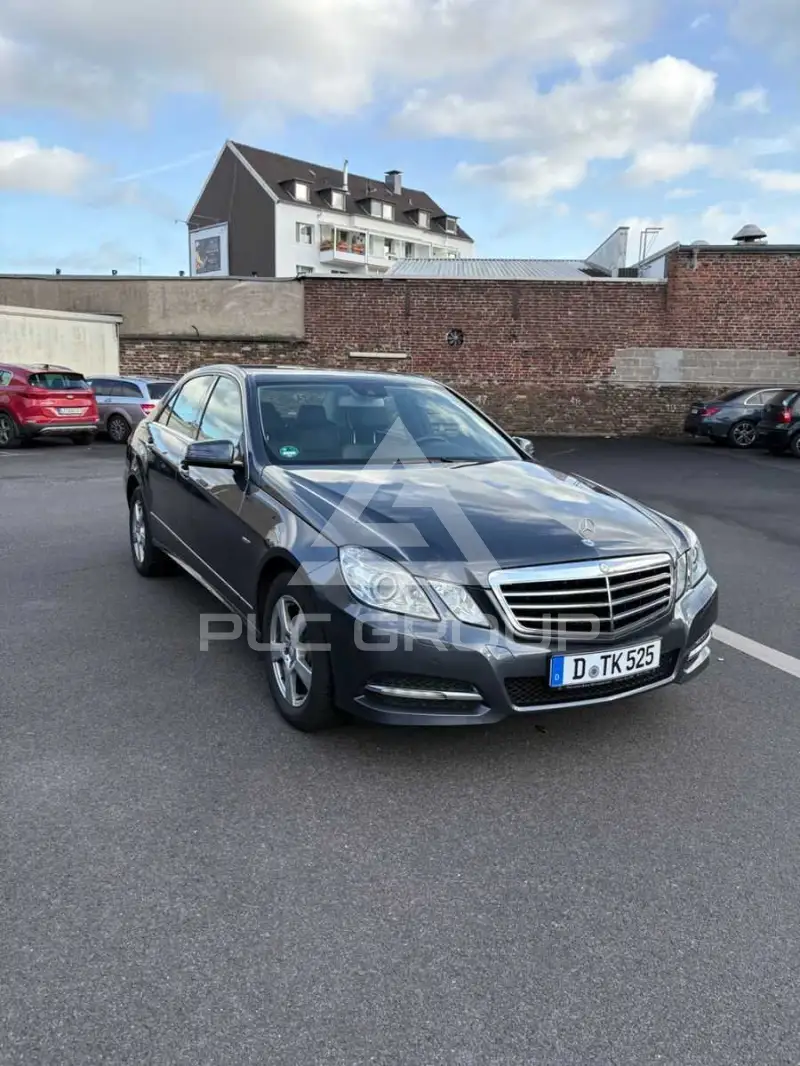 2010 Mercedes Benz E 250