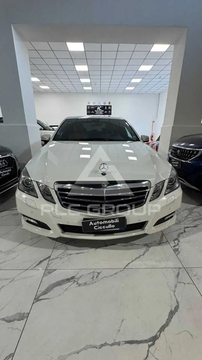 2010 Mercedes Benz E 250