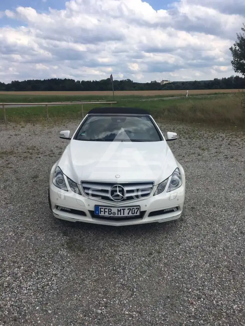 2010 Mercedes Benz E 250