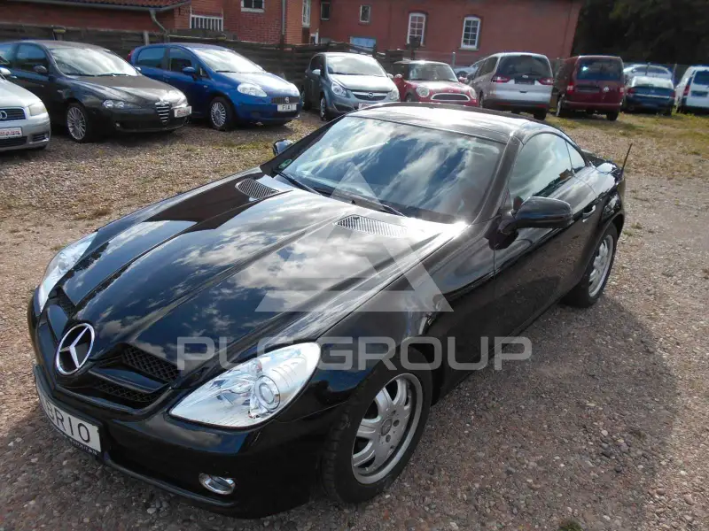 2010 Mercedes Benz SLK 200