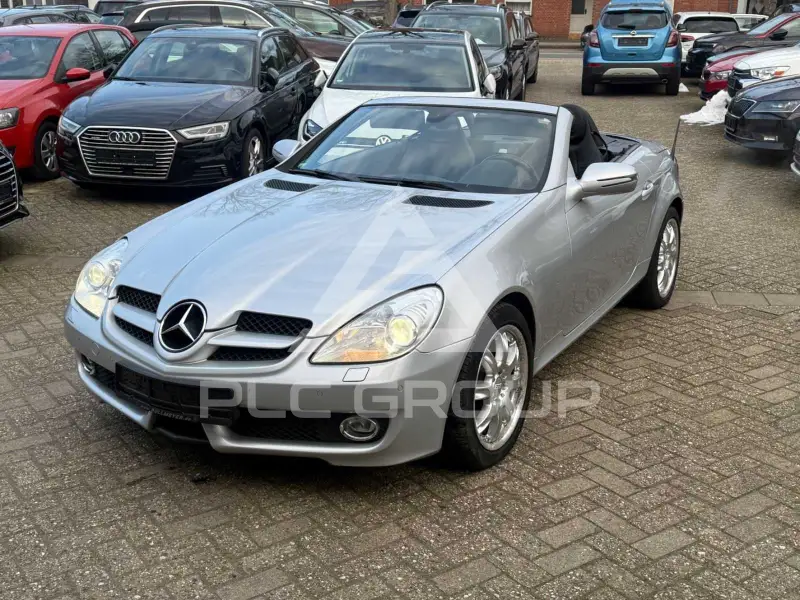 2010 Mercedes Benz SLK 200