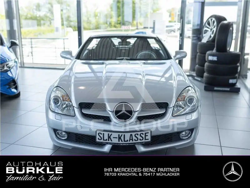2010 Mercedes Benz SLK 200