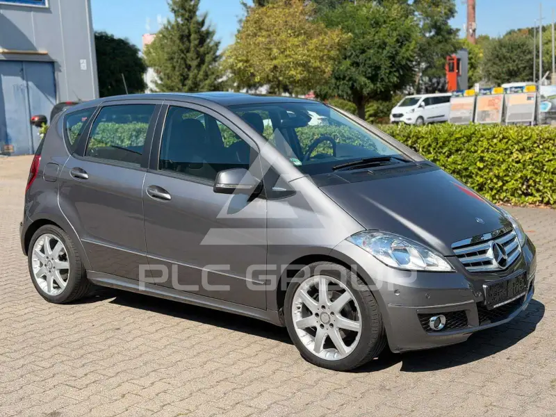 2010 Mercedes Benz A 180