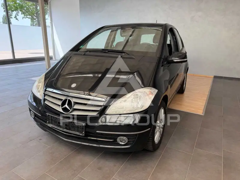 2010 Mercedes Benz A 180