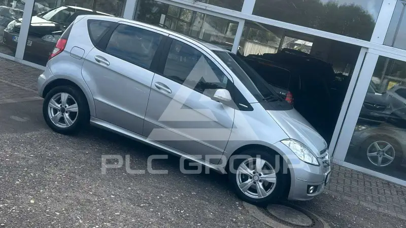2010 Mercedes Benz A 180