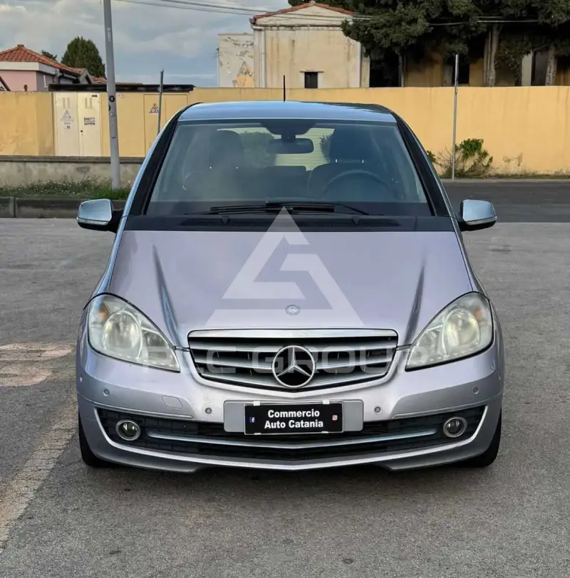 2010 Mercedes Benz A 180