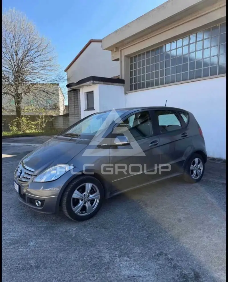 2010 Mercedes Benz A 180