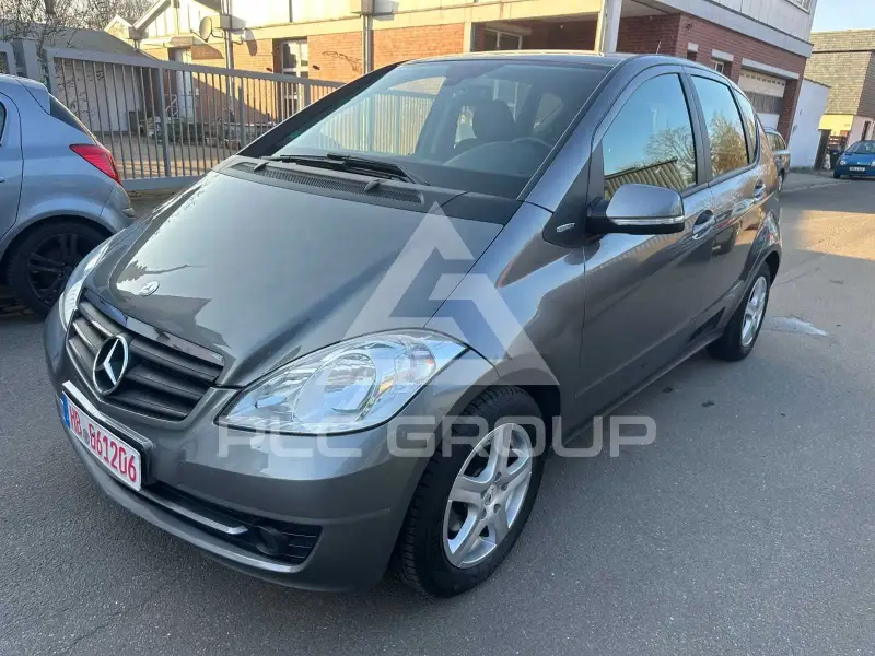 2010 Mercedes Benz A 180