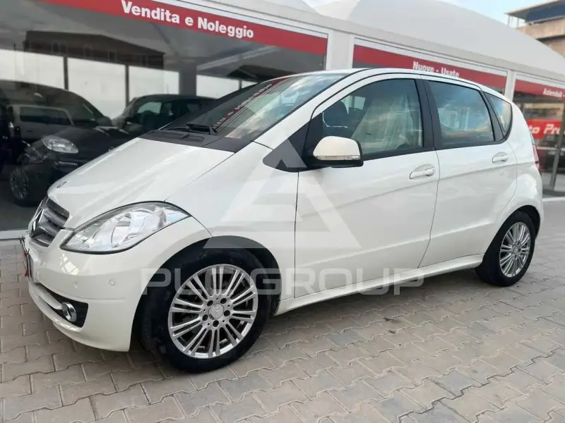 2010 Mercedes Benz A 180