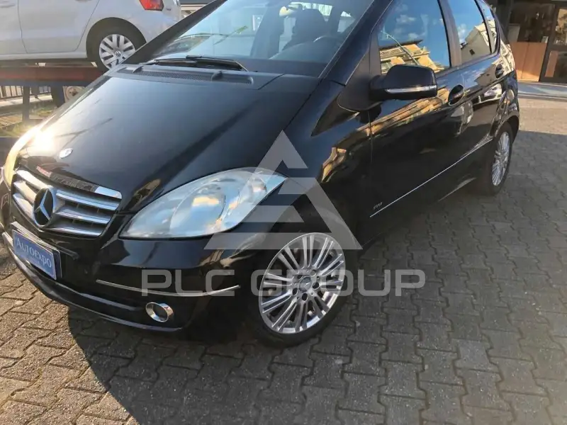 2010 Mercedes Benz A 180