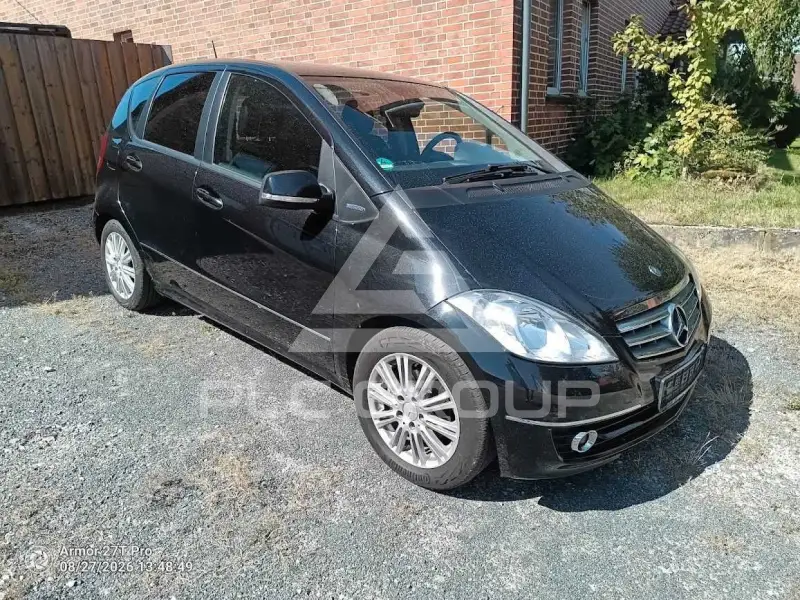2010 Mercedes Benz A 180