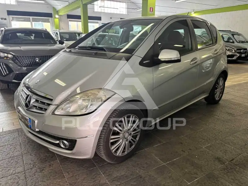 2010 Mercedes Benz A 180